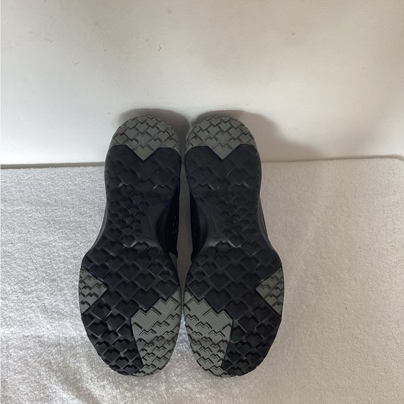 NIKE FS LITE TRAINER GREY ATHLETIC SHOE EUC SZ 10.5 - Picture 8 of 9